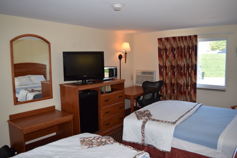 Americas Best Value Inn Jefferson City 15/33