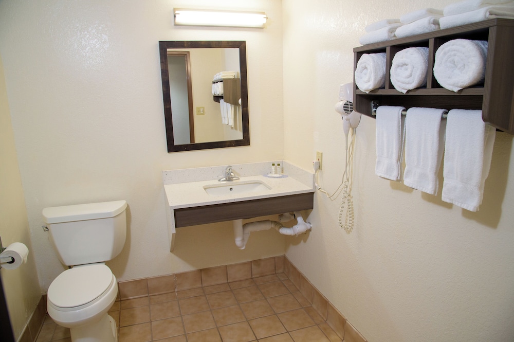 Pigeon River Inn 65/65