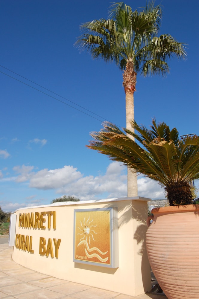 Panareti Coral Bay Resort 11/68