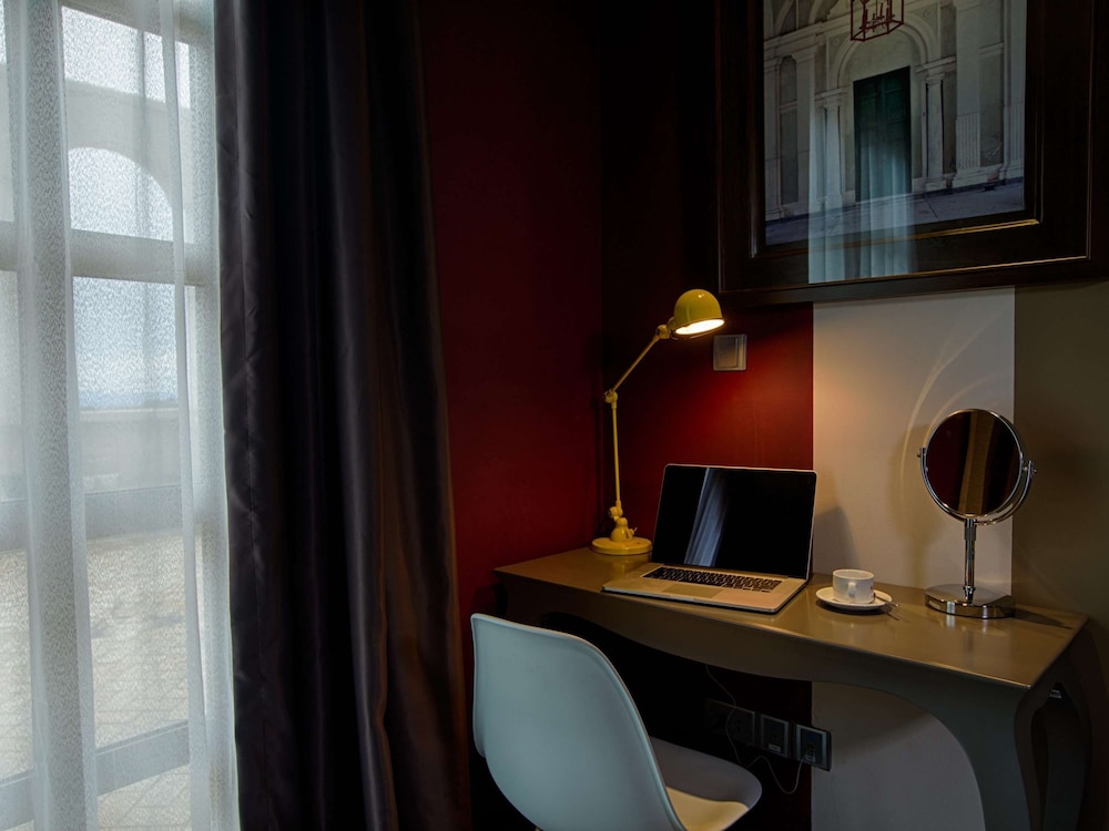 Mercure Danang French Village Bana Hills 64/73