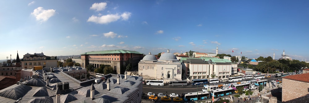ISTANBUL TOWN HOTEL 3/62