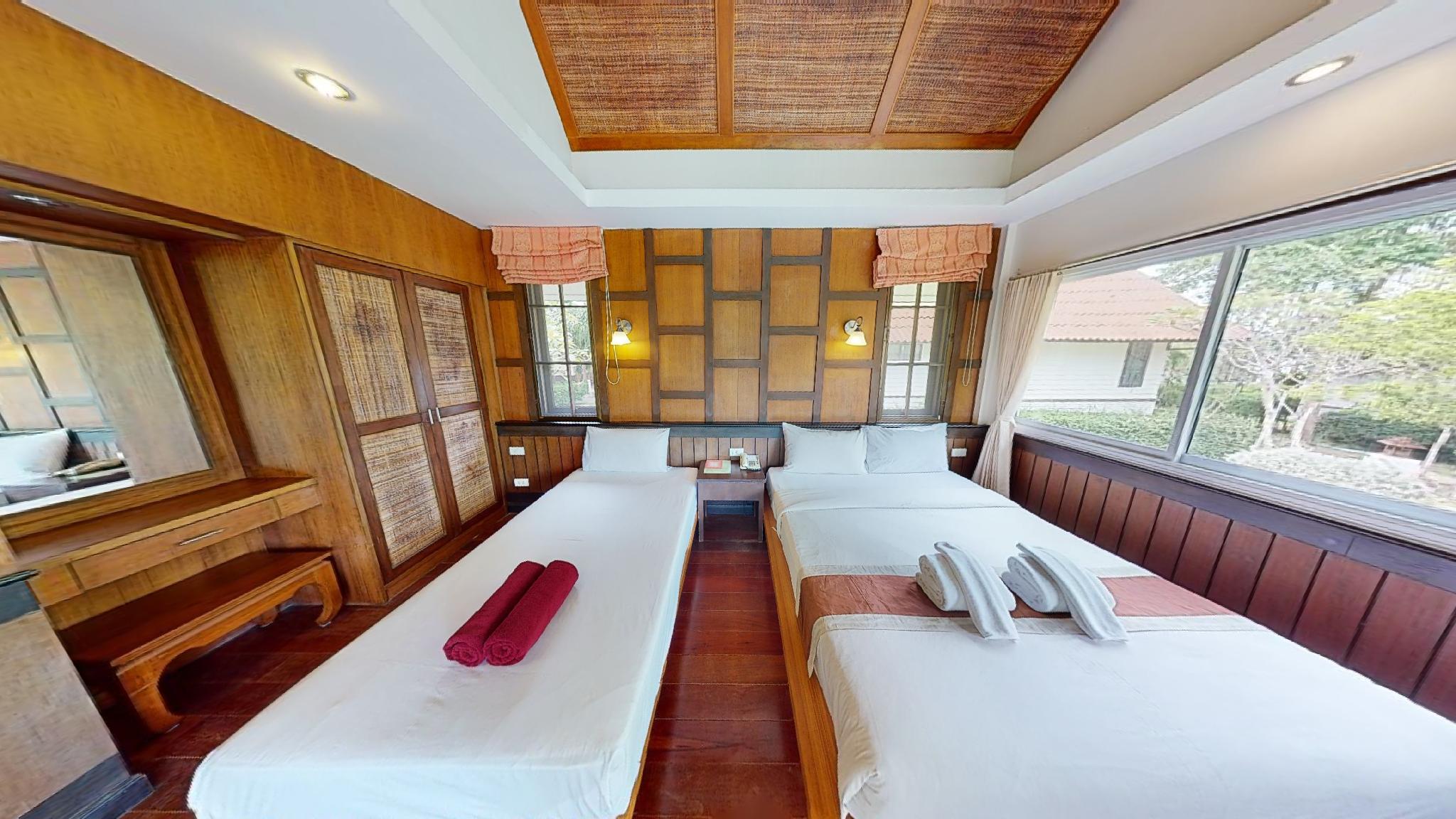 DELUXE BUNGALOW