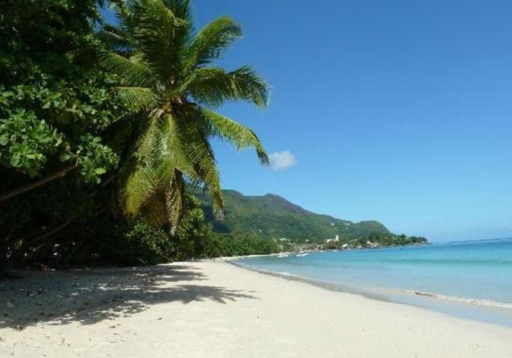 Beau Vallon Bungalows 41/50
