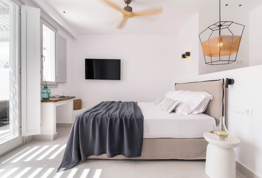 Quartano Suites by Heliessa 36/45
