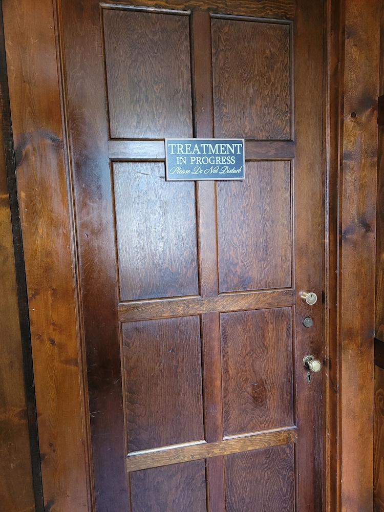 The Brewery Lodge Hotel 17/45