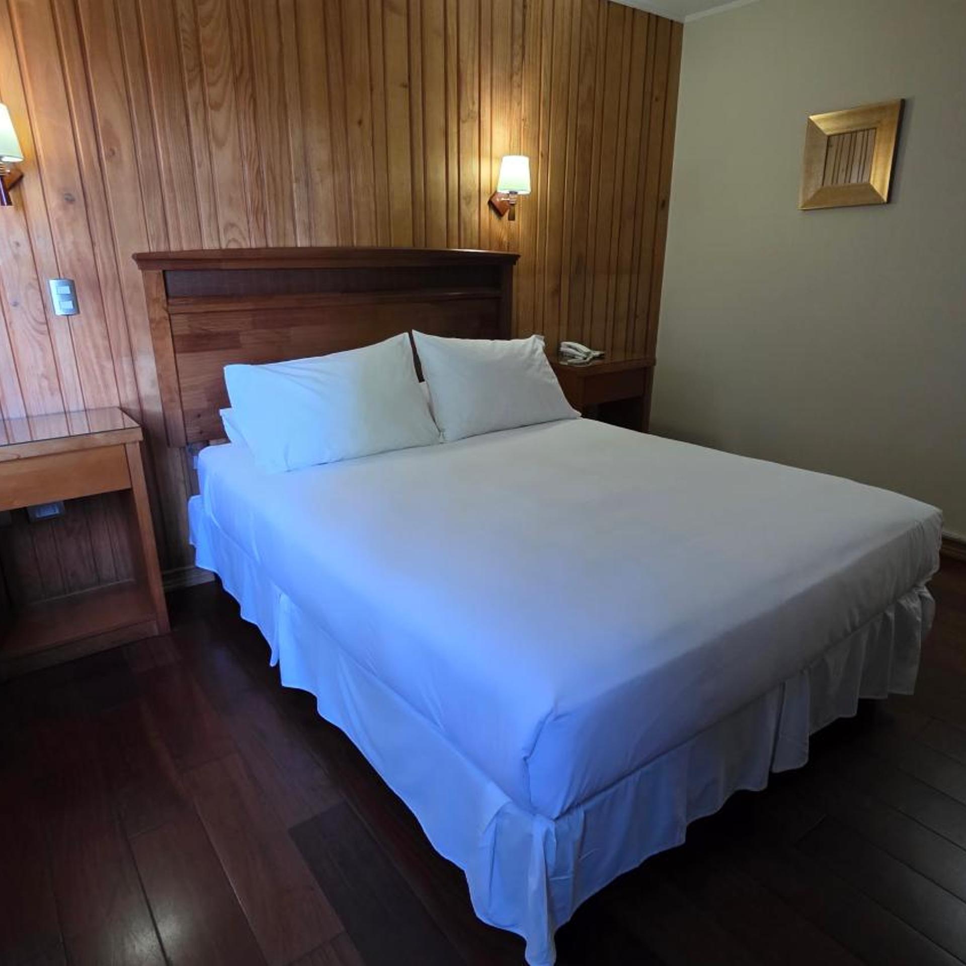 Hotel Costanera - Caja Los Andes 8/29