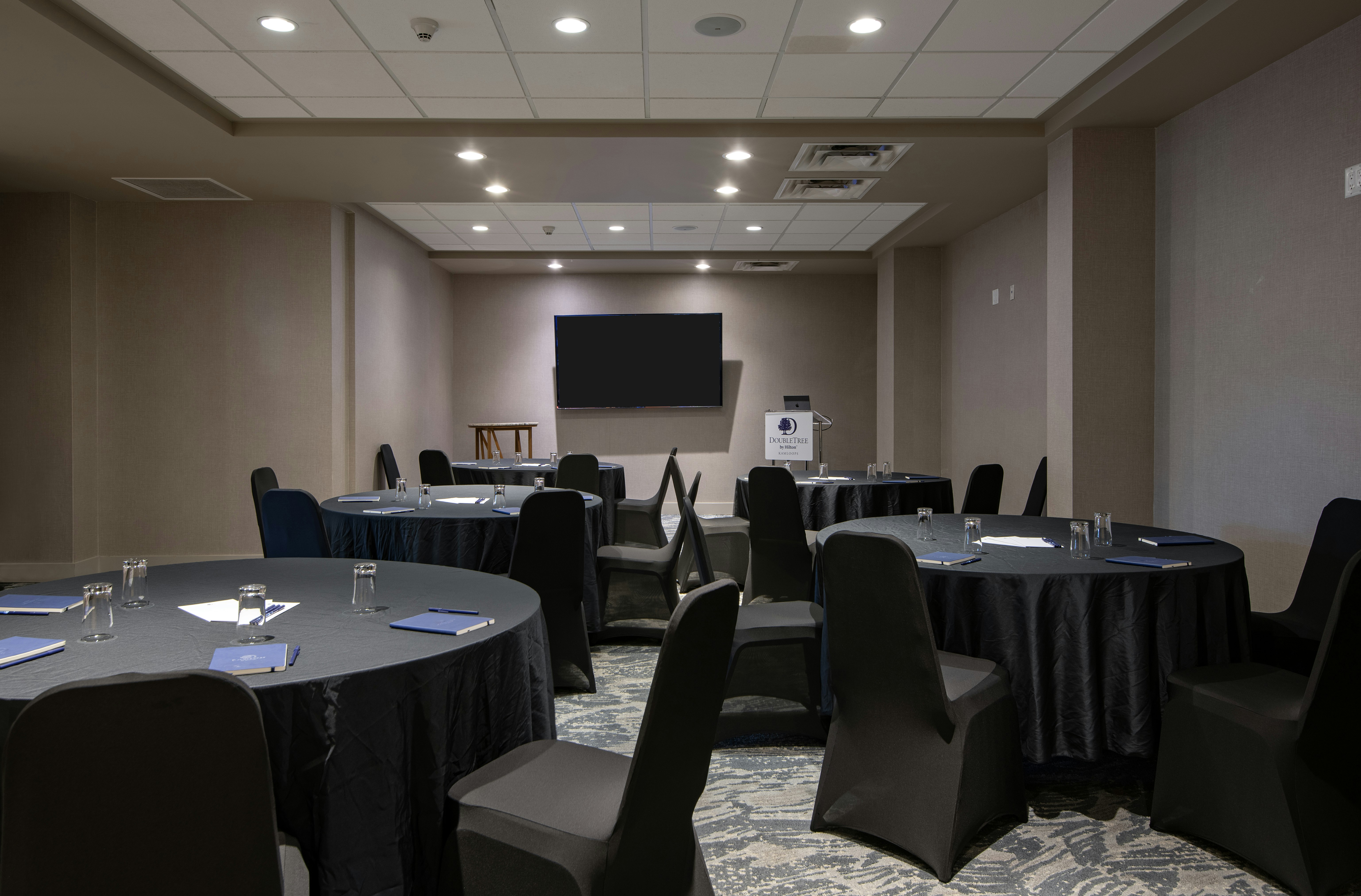 Doubletree By Hilton Kamloops 28/43