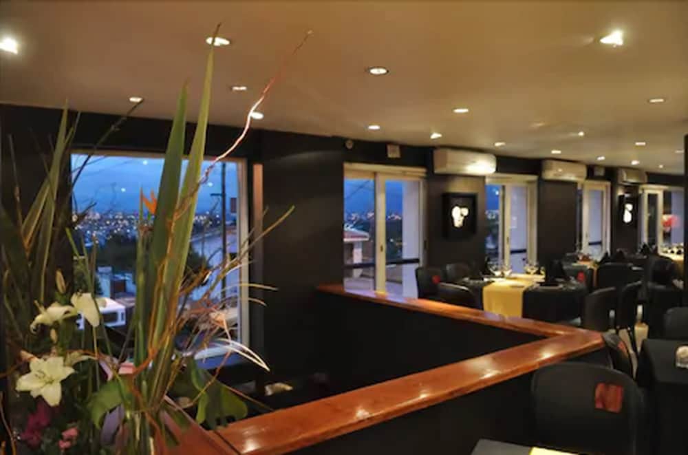 Portezuelo Hotel 4/60