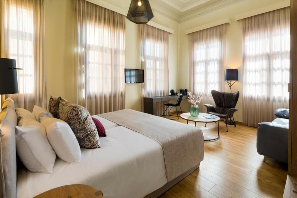 Contessa Boutique Hotel 16/65