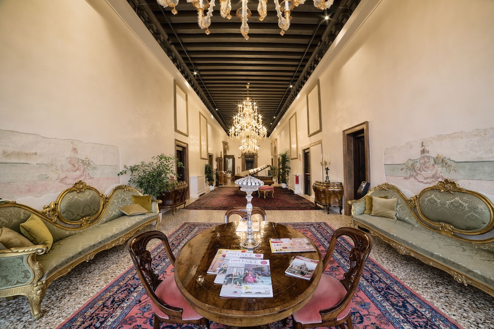Nani Mocenigo Palace 57/76