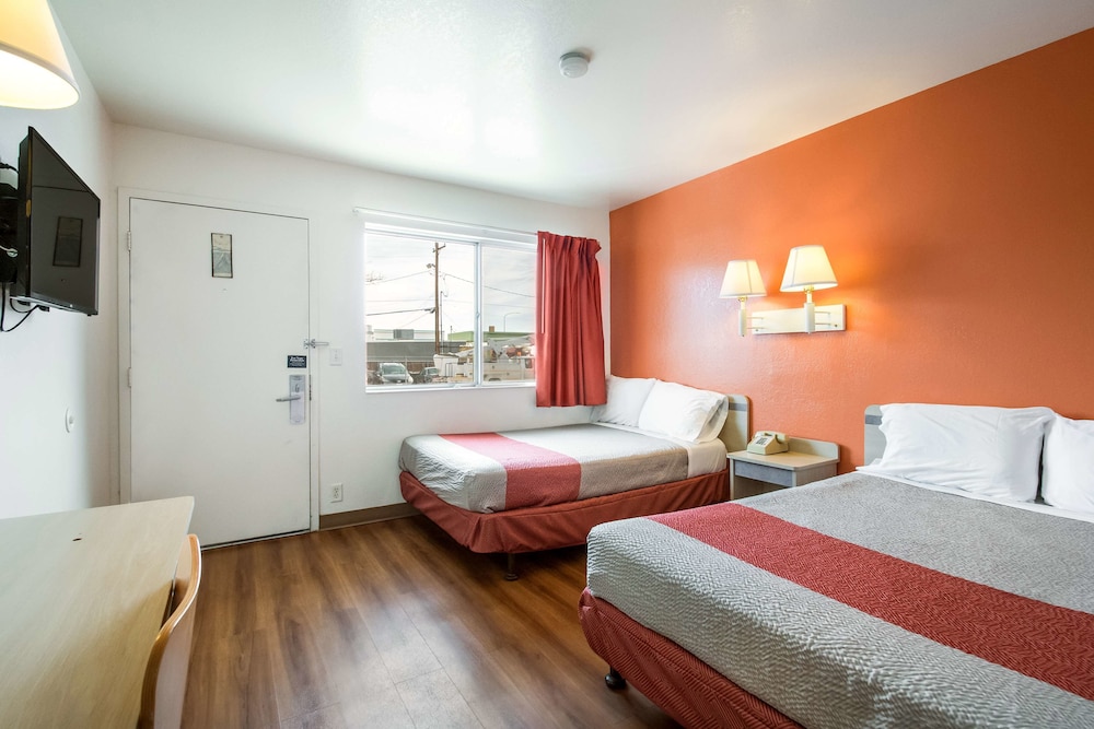 Motel6 Wendover, UT 22/45