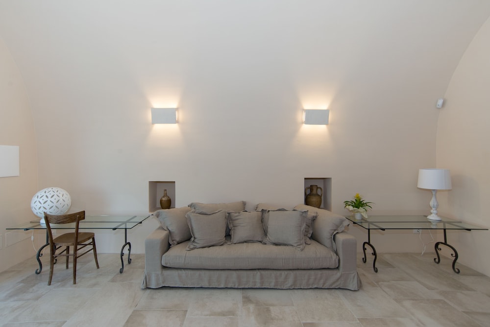 Masseria Fontana Di Vite 36/63