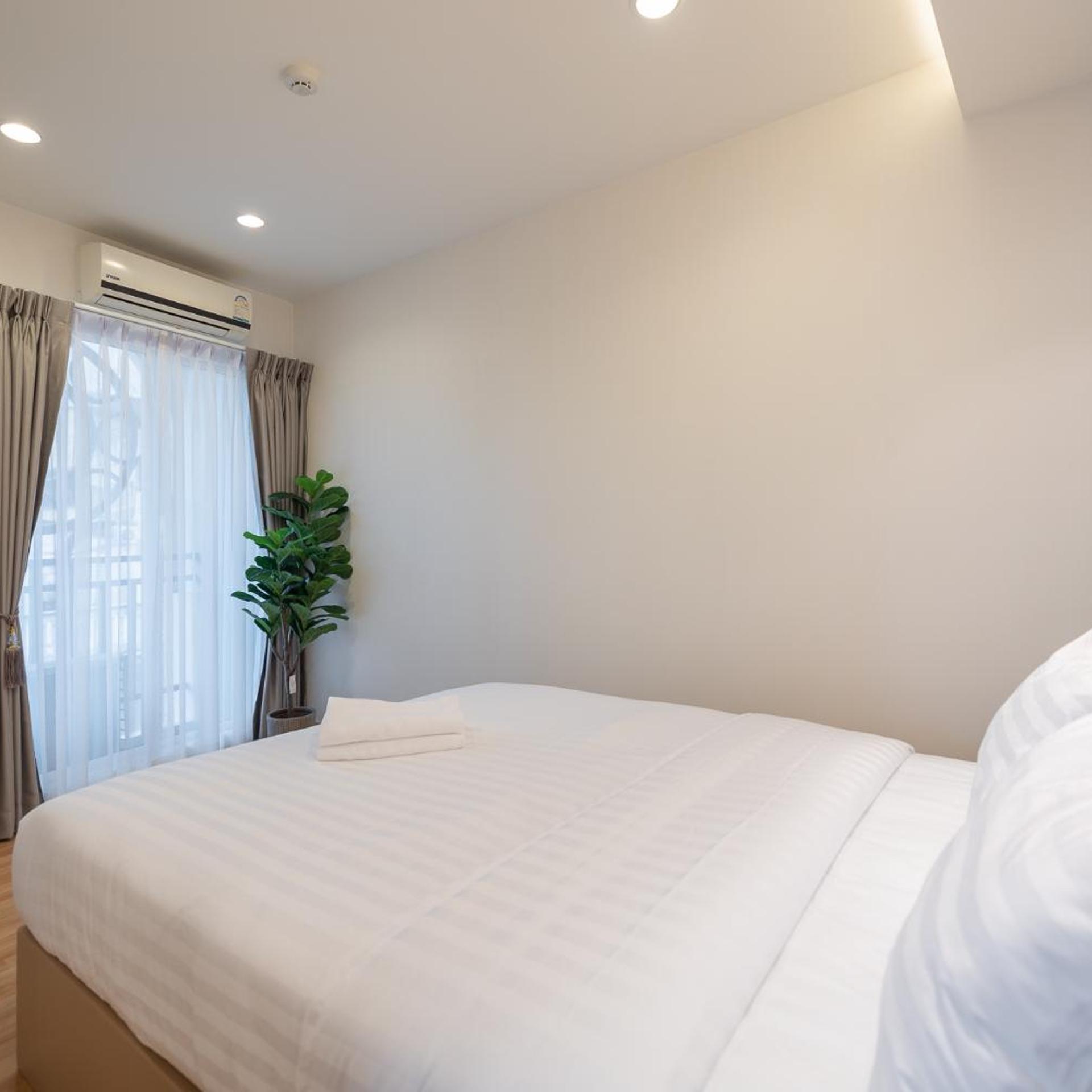 Suite, Double Bed, Balcony