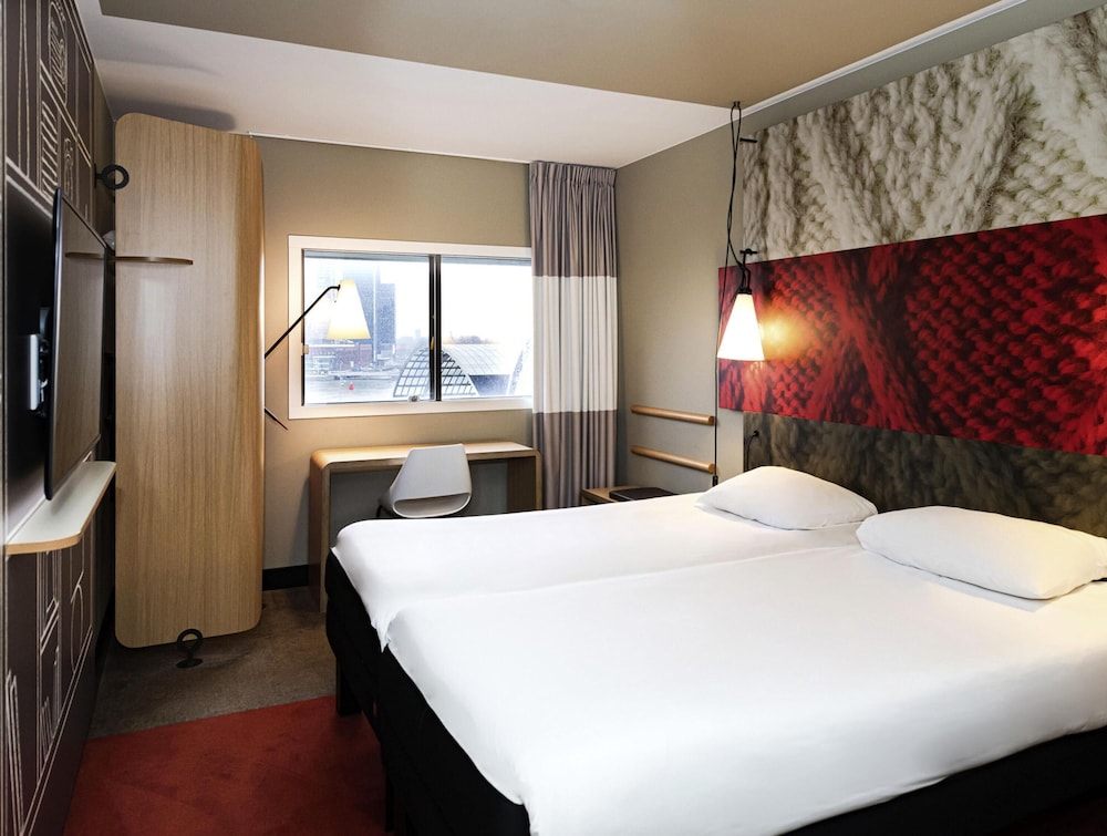 Ibis Amsterdam Centre Hotel 33/73