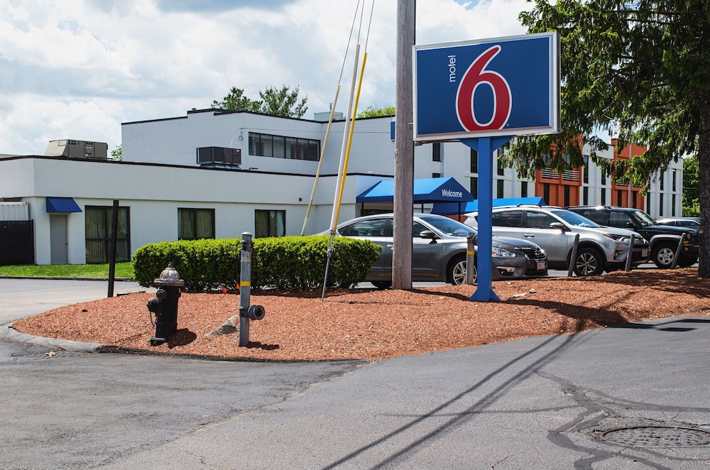 Motel6 Brockton, MA 23/29