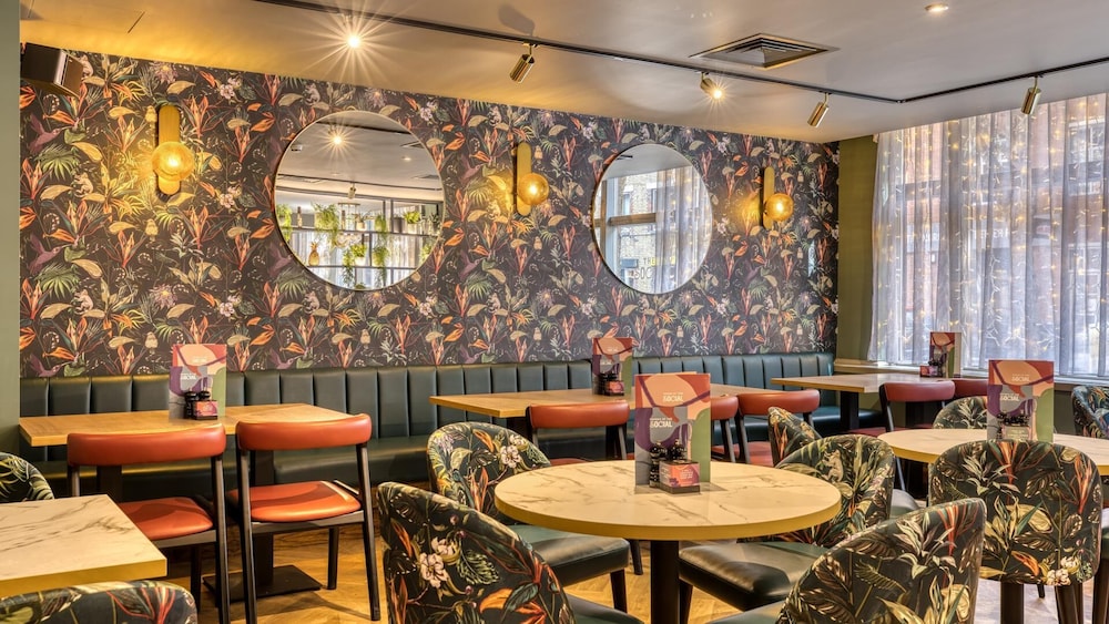 Premier Inn London Tower Bridge 26/31
