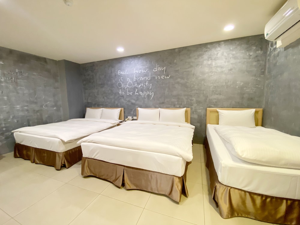 Js Hotel 10/57