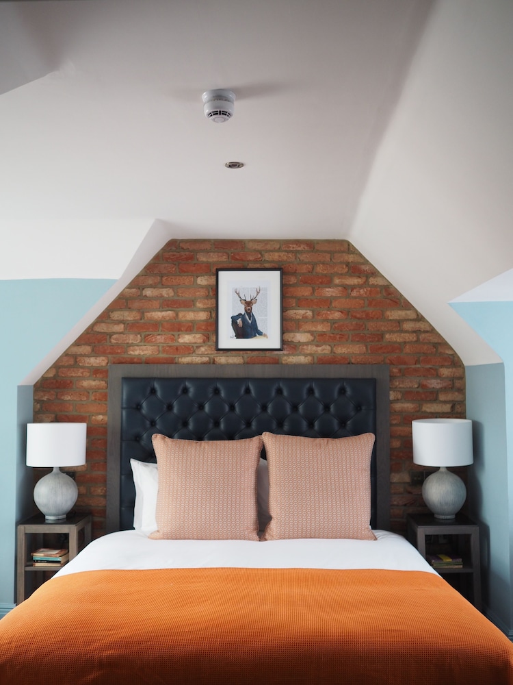 The Great House at Sonning 5/34