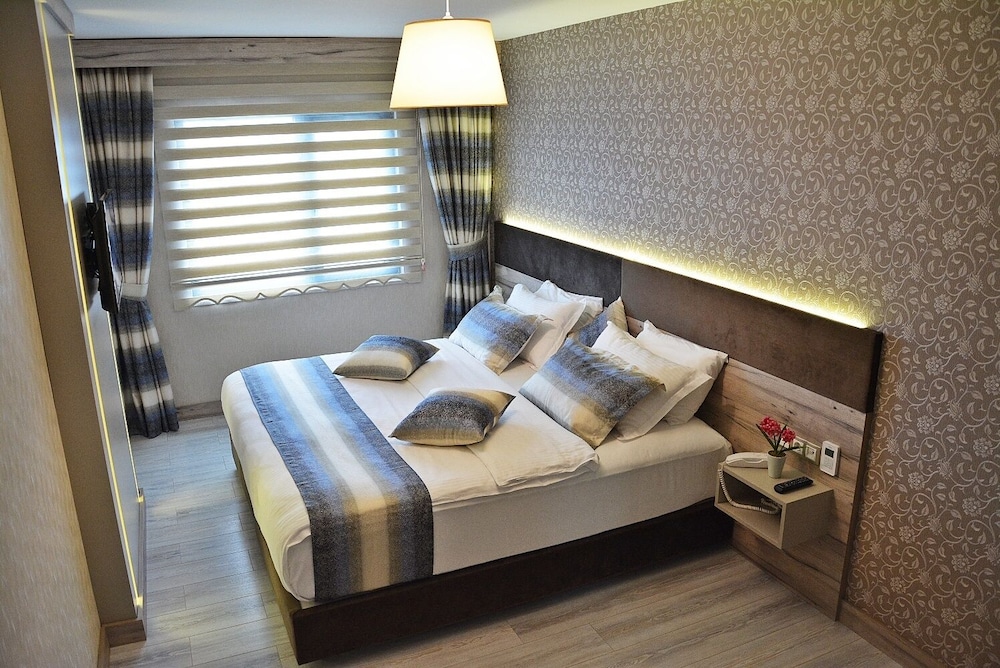 61 Park Hotel 31/51