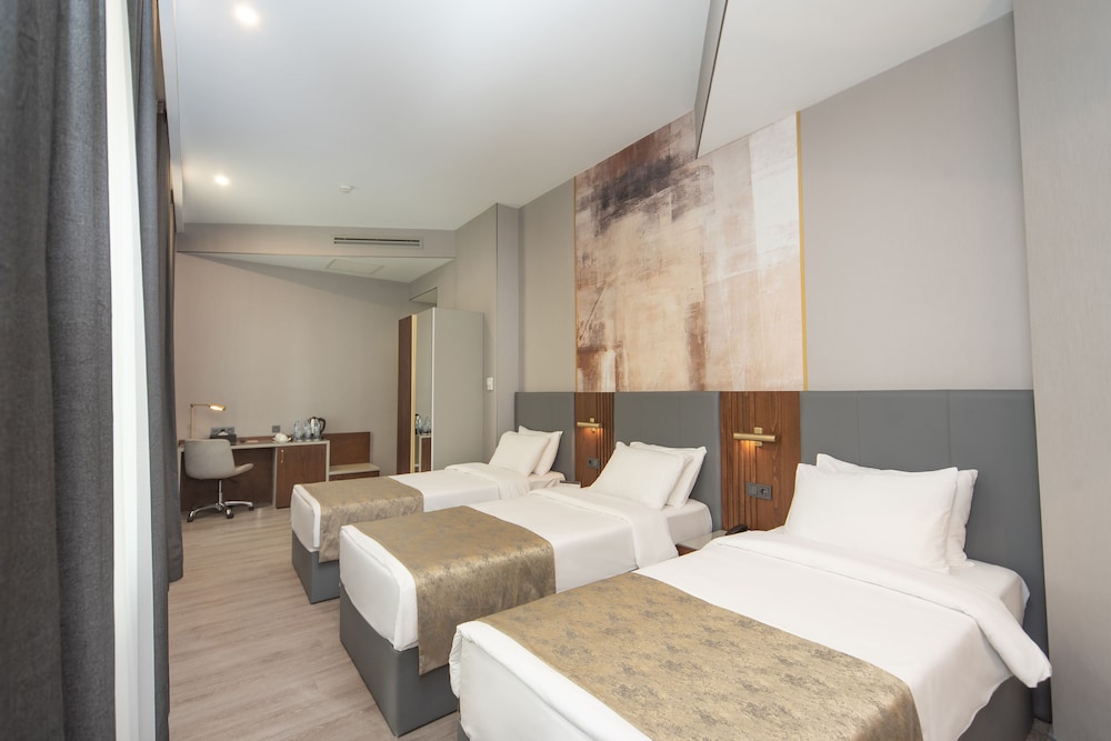 Tbilisi Chambers, Trademark Collection by Wyndham 7/50