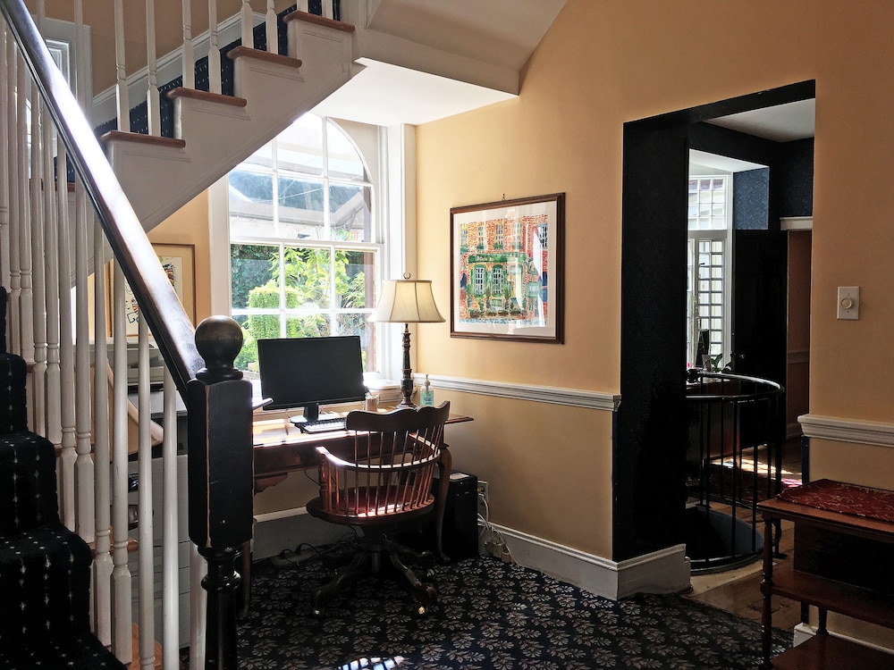 Morris House Hotel 39/50