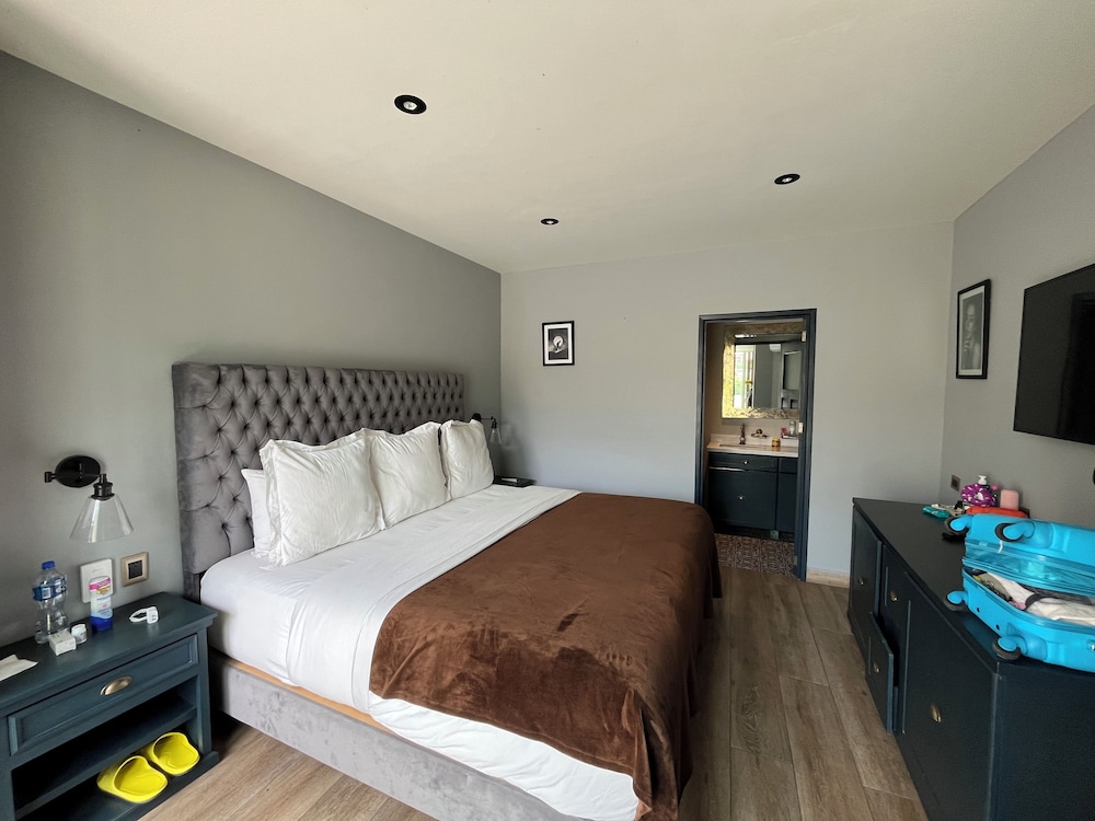 Hotel Origen 6/31