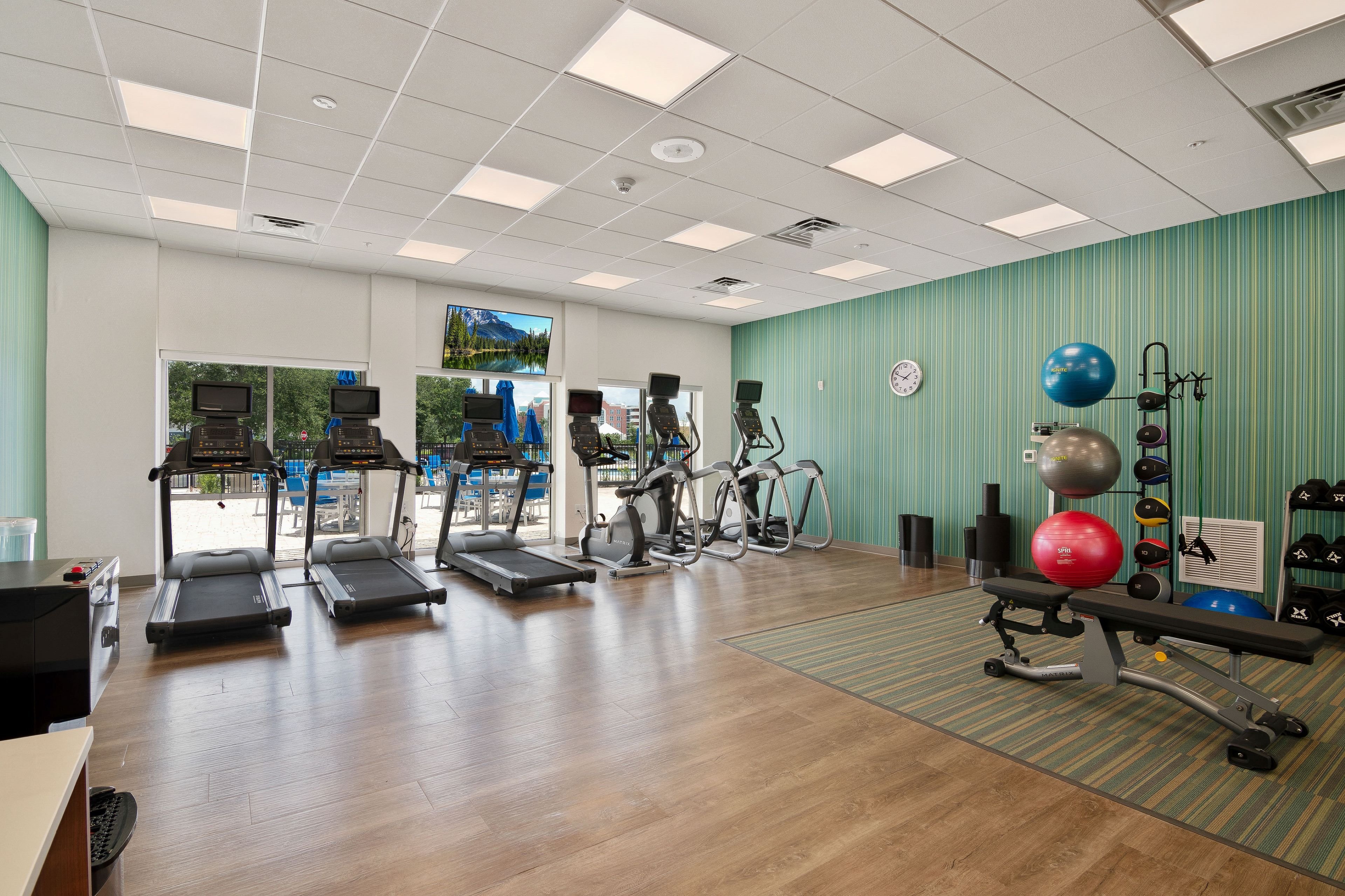 Holiday Inn Express Suites Orlando Lk Buena Vista Area 40/60