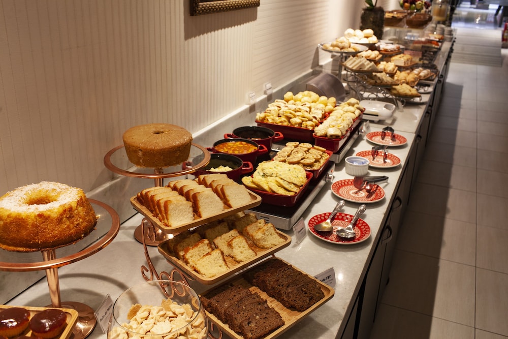 D Luca Hotel 33/39