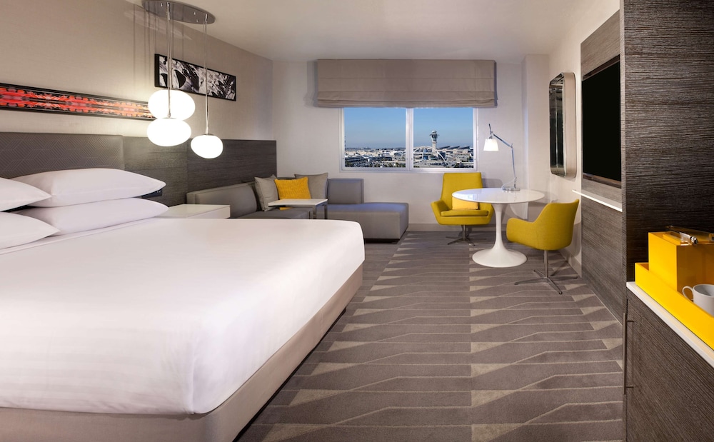 Hyatt Regency Los Angeles International Airport 10/46