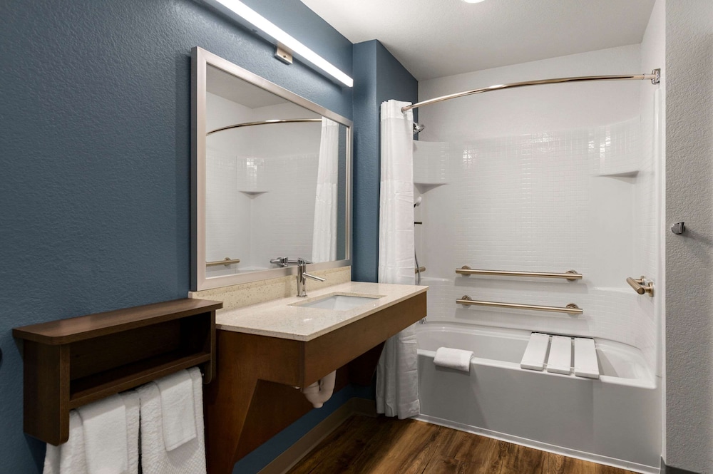 Woodspring Suites Yorktown Newport News 20/23
