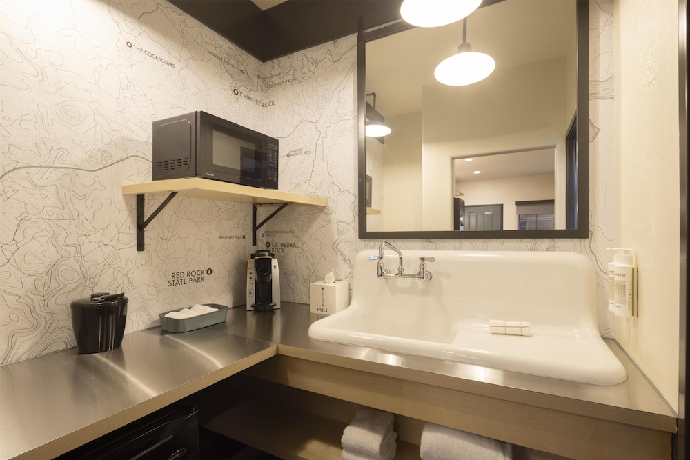 Sedona Real Inn And Suites 64/65