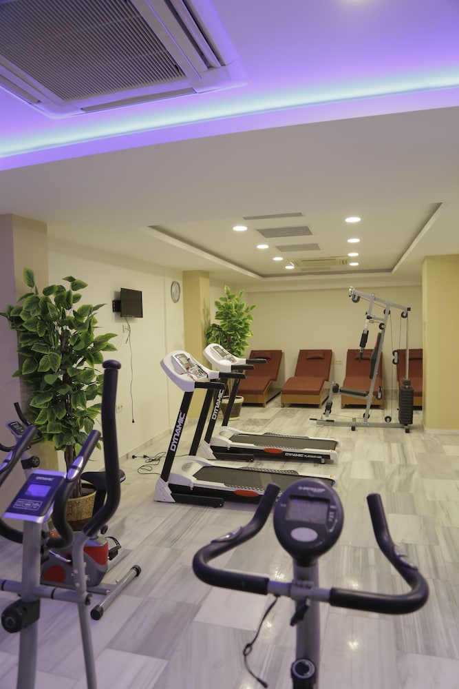 Hotel Buyuk Velic 47/76