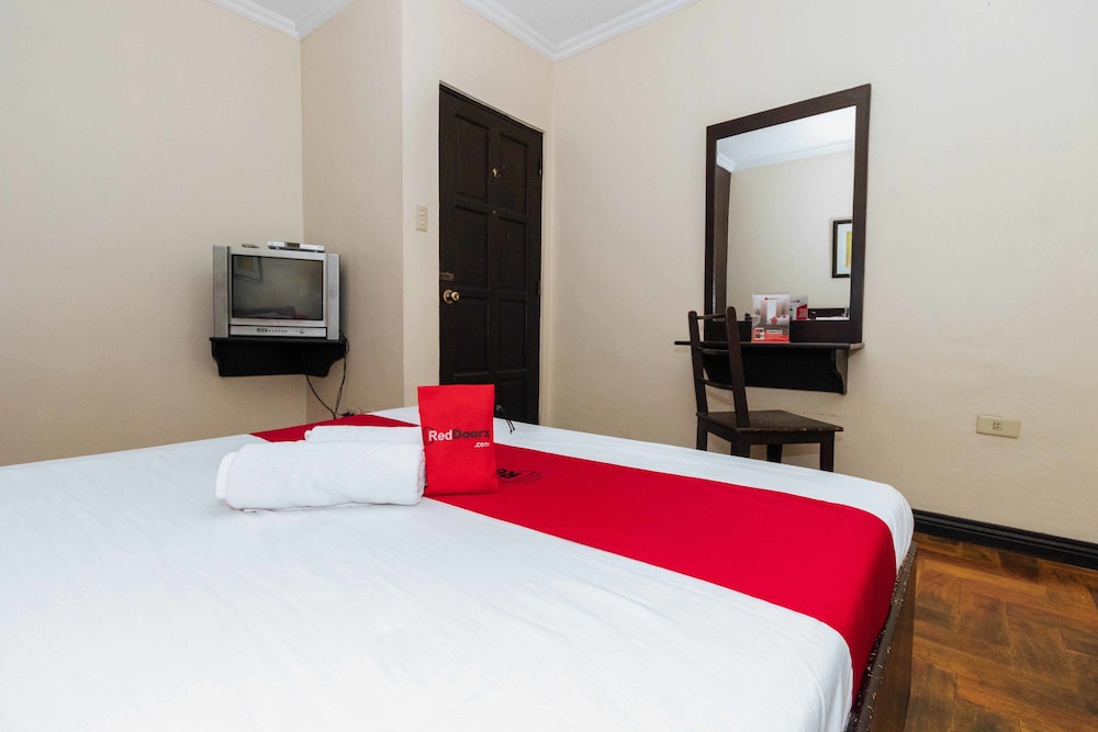Reddoorz Plus The Ridge Tagaytay City 9/23