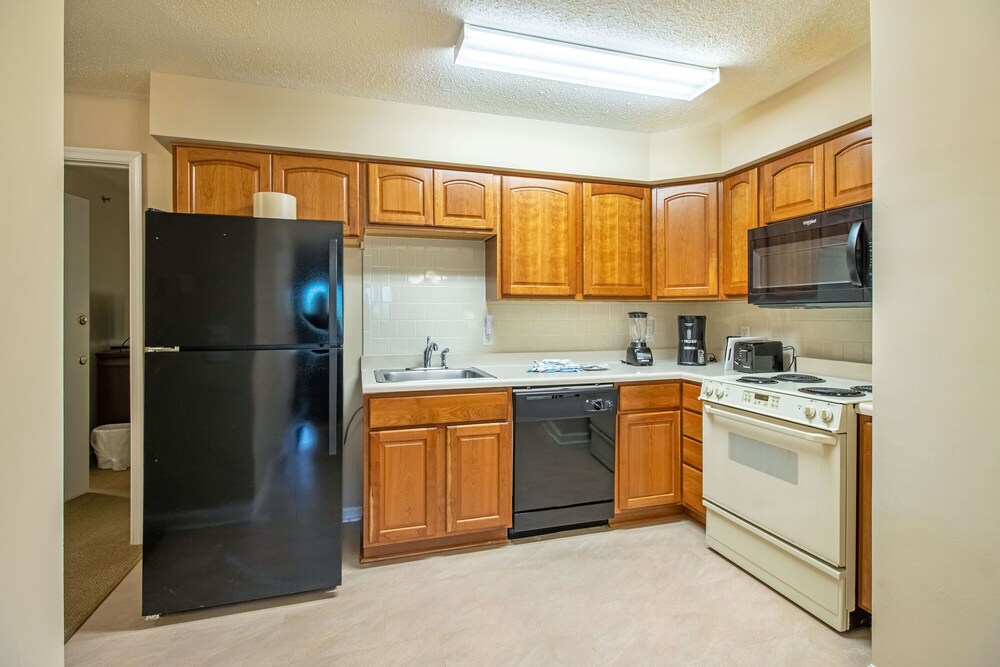 Mountain Villa With Waterpark, Golf, Skiing, Wine Tour Access and More! Massanuttens Shenandoah Vil 39/49