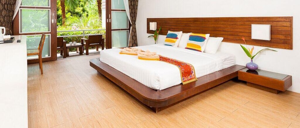 Lub d Koh Tao Tanote Bay 31/63