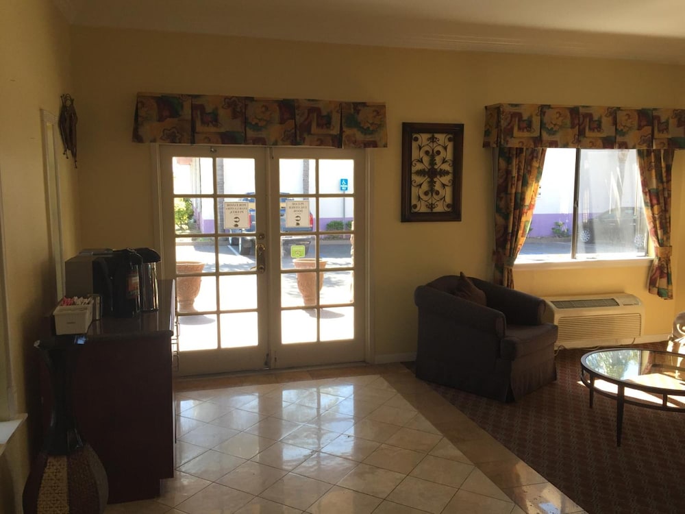 Chula Vista Inn 52/61