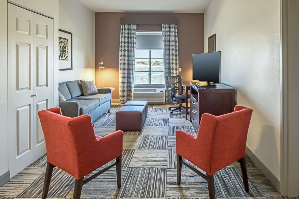 Hilton Garden Inn Granbury 33/64