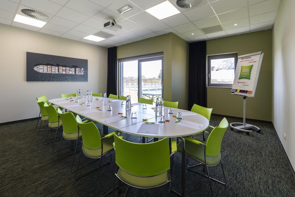 Ibis Styles Zeebrugge 68/79