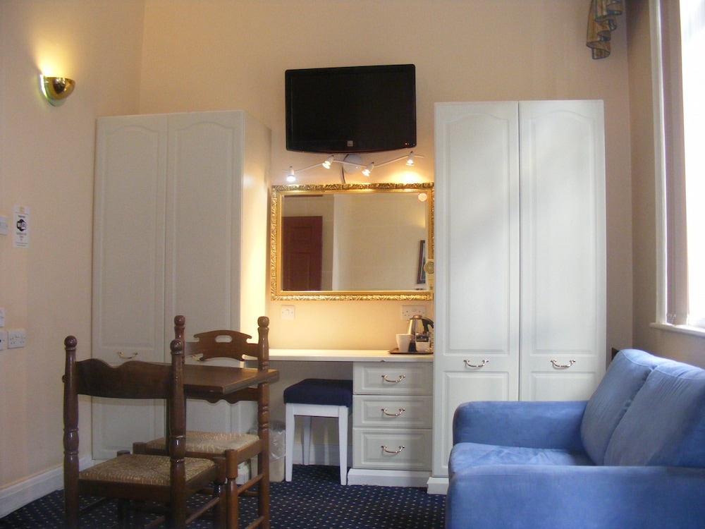 The Mermaid Suite Hotel 27/37