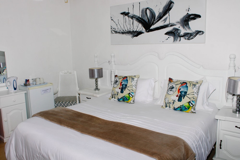 Deluxe, King Bed