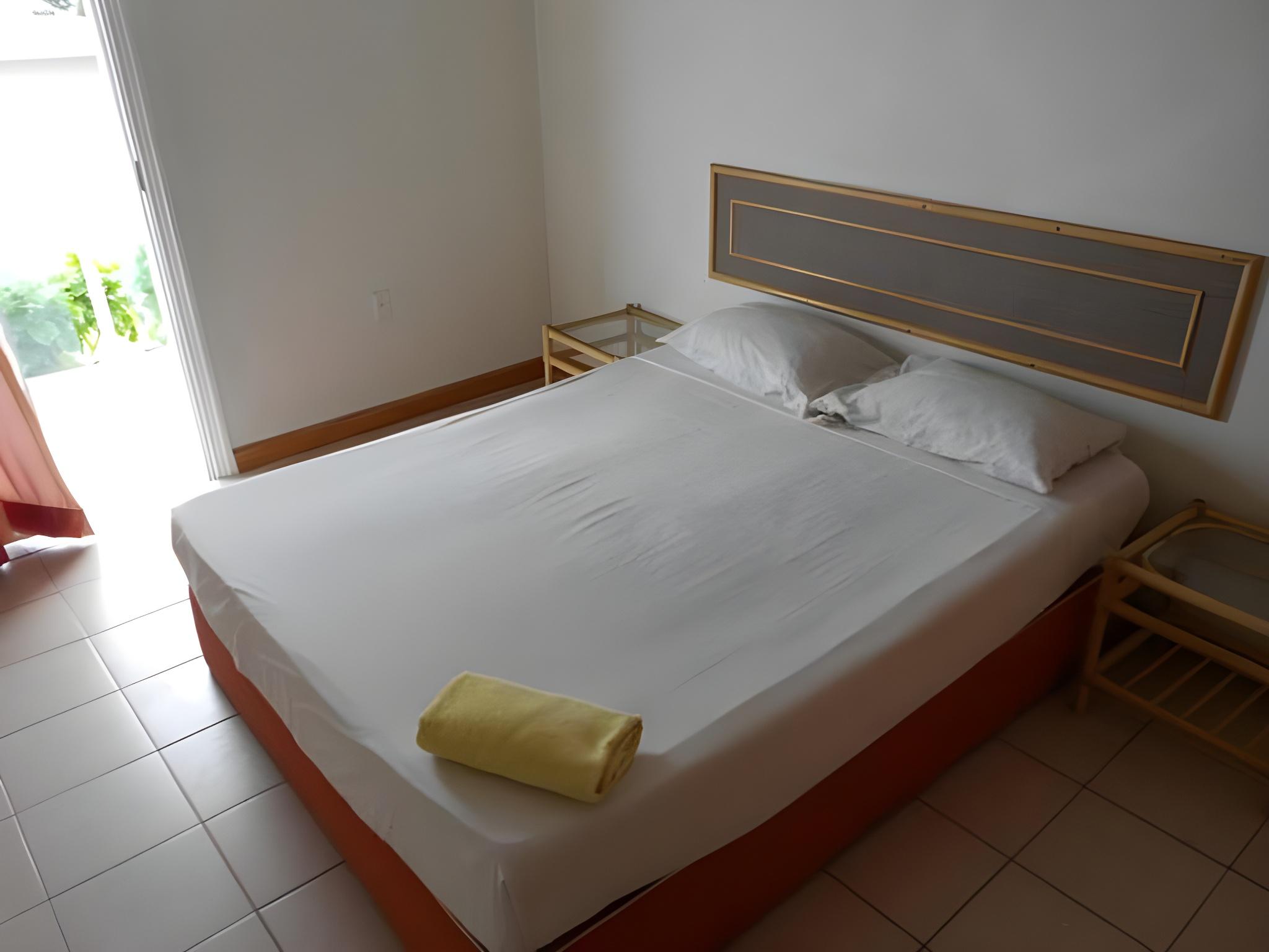 2 Bedrooms, Apartment