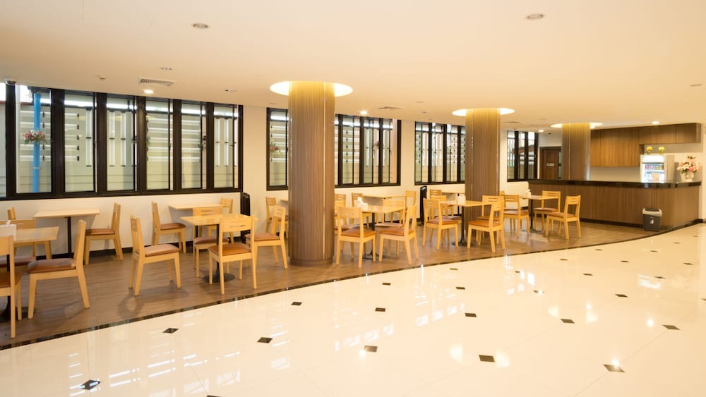 Visa Hotel Hua Hin 46/64