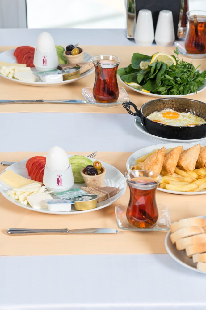 Ismira Hotel 20/31