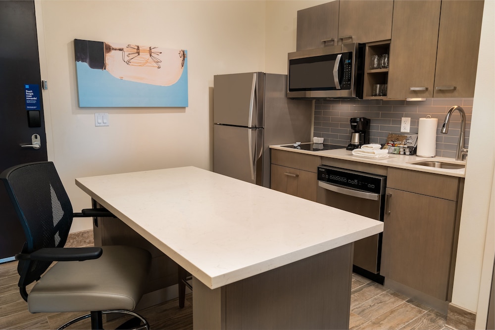 Hyatt House Nashville Franklin Cool Springs 36/38