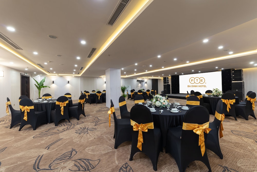 FTE Ba Dinh Hotel 42/48