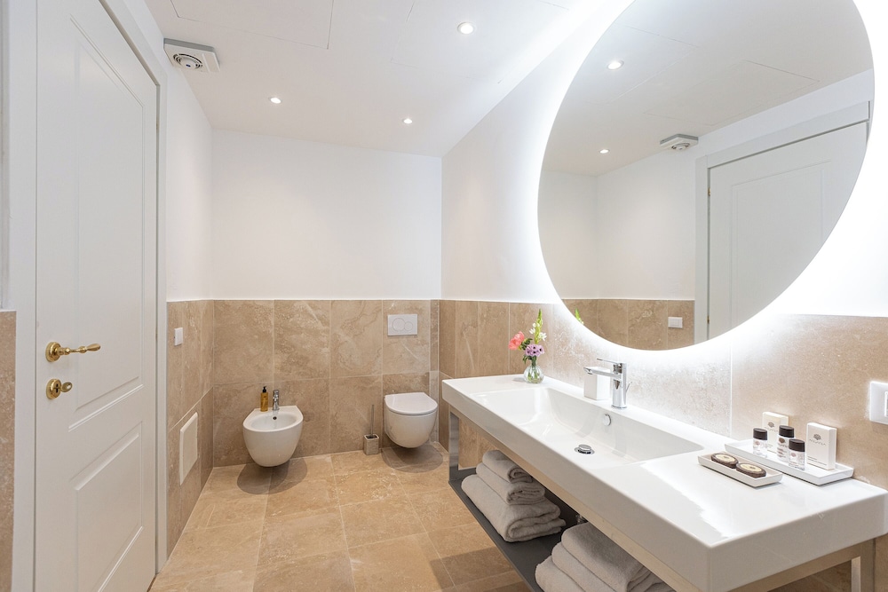 Amazing Piazza Venezia Suites 46/50