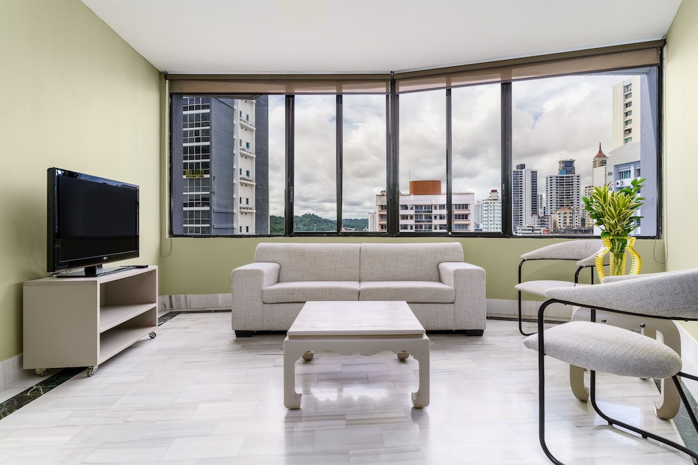 Torre de Alba Hotel Suites 38/68