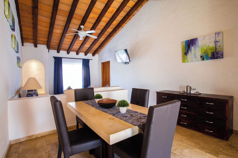 Hotel Suites Mar Elena 24/32