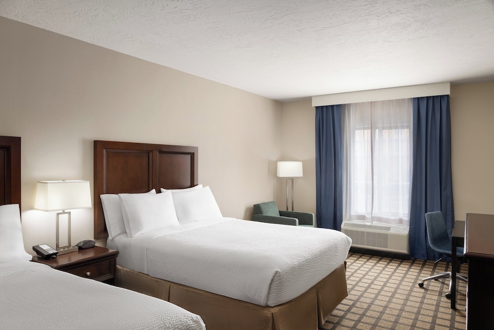 Standard, Multiple Beds, Accessible, Garner Hotel Page - Lake Powell Area By IHG 2/10