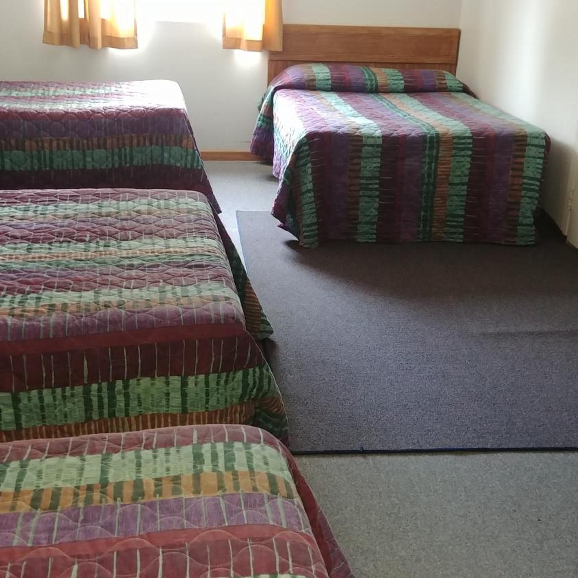 Falls Motel 15/32